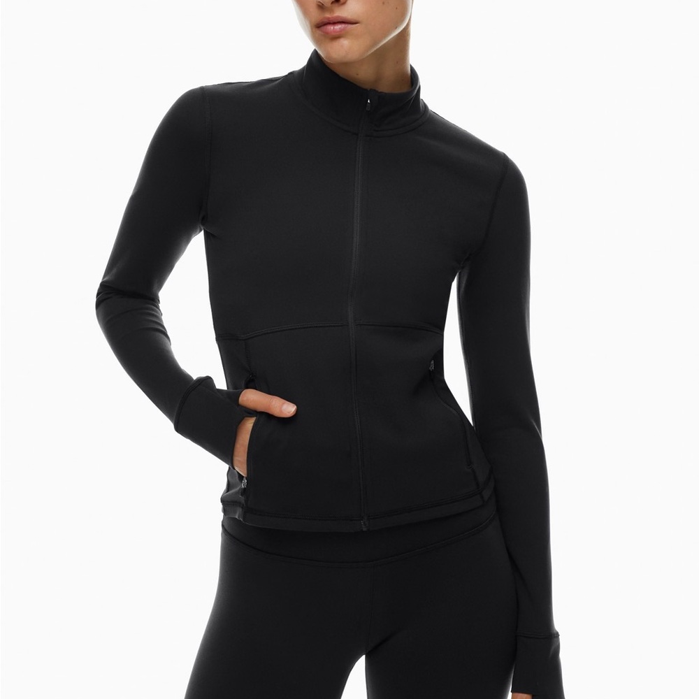 ARITZIA ZIP UP JACKET